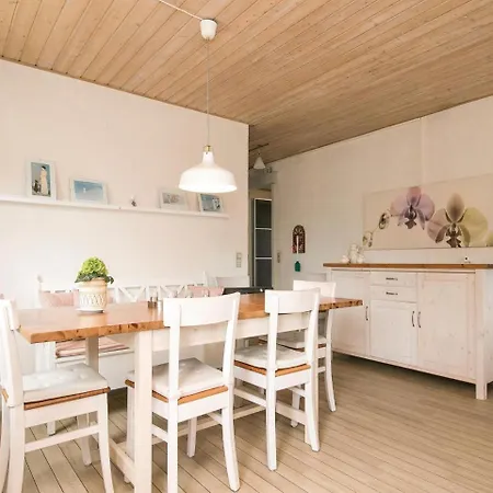 بيت للعطل Four-bedroom Holiday In بلوكهوس